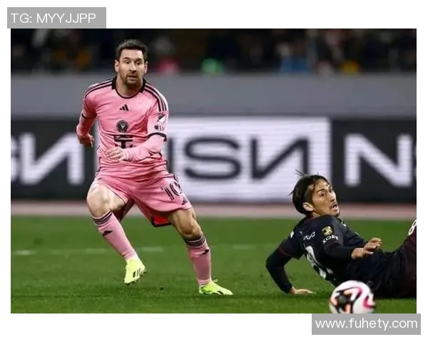 足球明星的私下爱好揭秘:他们场外的兴趣与生活方式大公开 足球明星的私下爱好揭秘:他们场外的兴趣与生活方式大公开