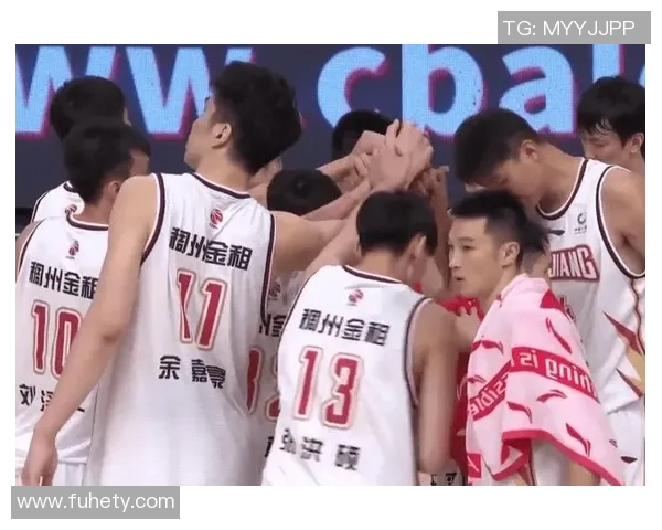 深圳羽毛球队以76分领跑世锦赛积分榜展现强劲实力